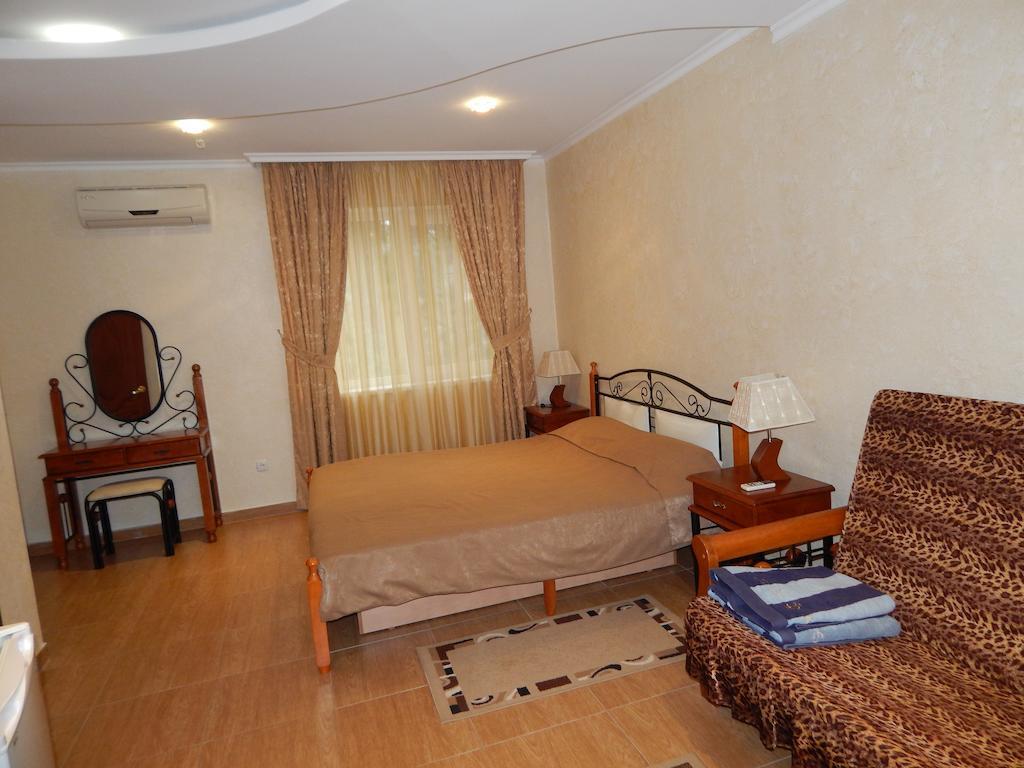 Delfin Hotel Koblevo Phòng bức ảnh